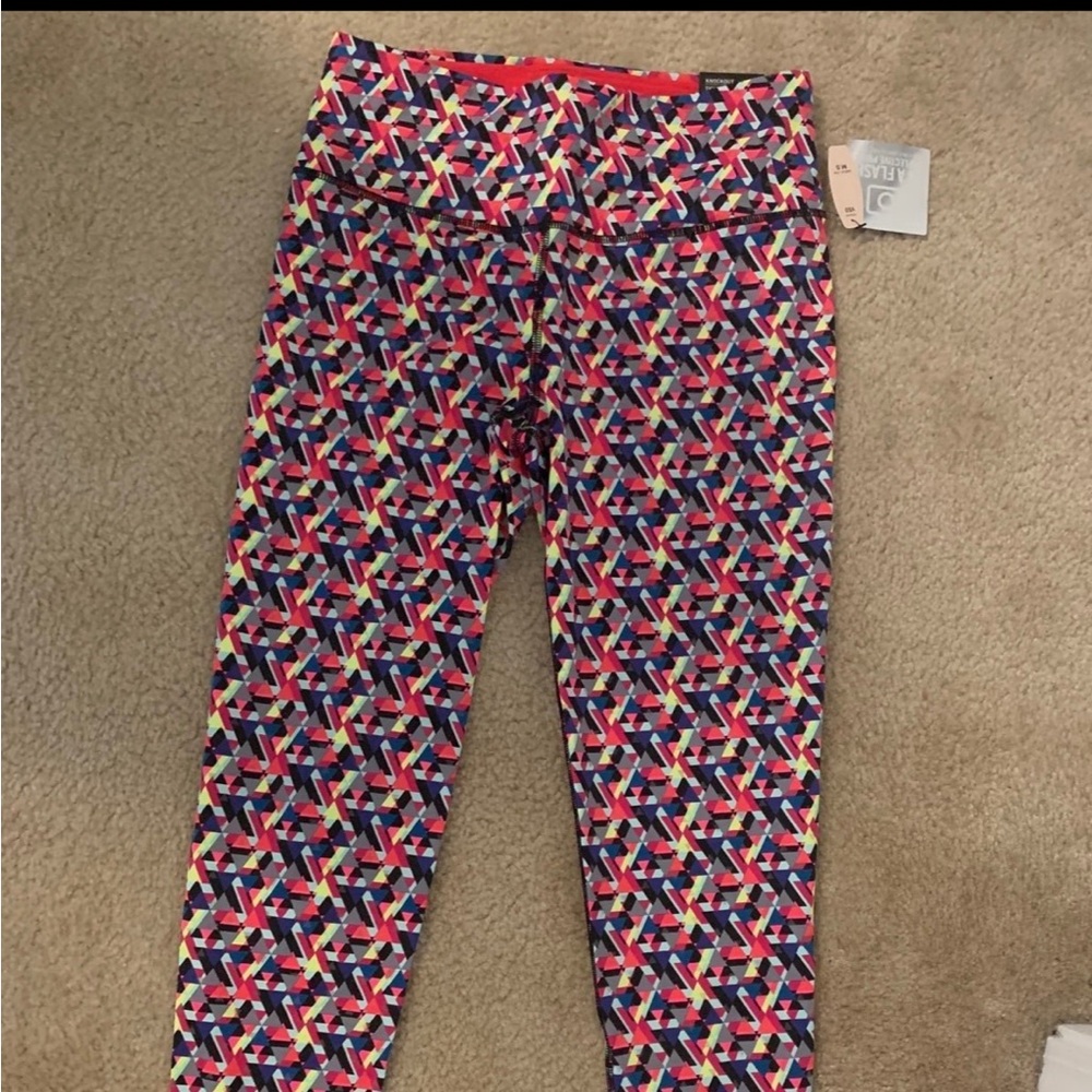 Victoria’s Secret sport line VSX sport, NWT leggings